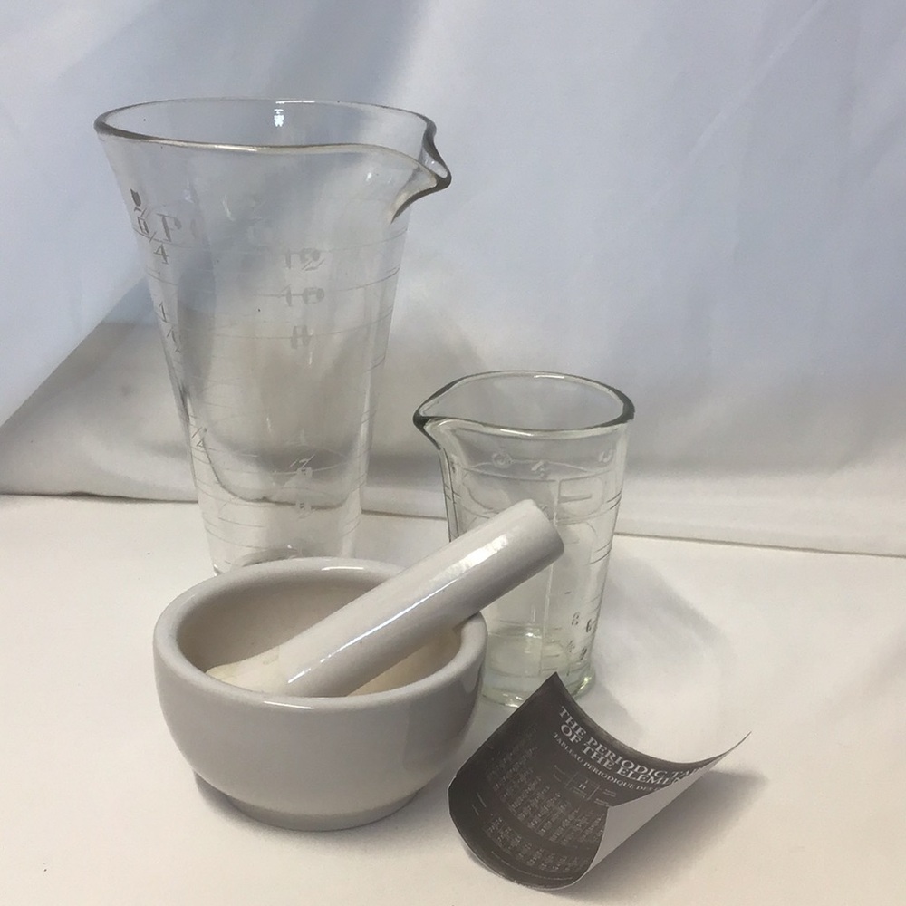 🔥SALE Ceramic Mortar & Pestle Glass Measuring Beakers Vintage science chemistry